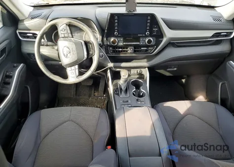 2021 Toyota Highlander L z USA, uszkodzony, nr VIN 5TDBZRBH9MS524904